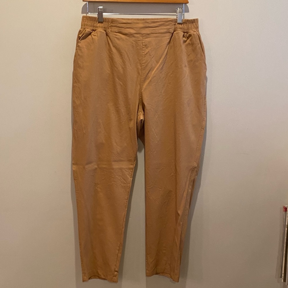 Lularoe Lena work-leisure pants- size L
